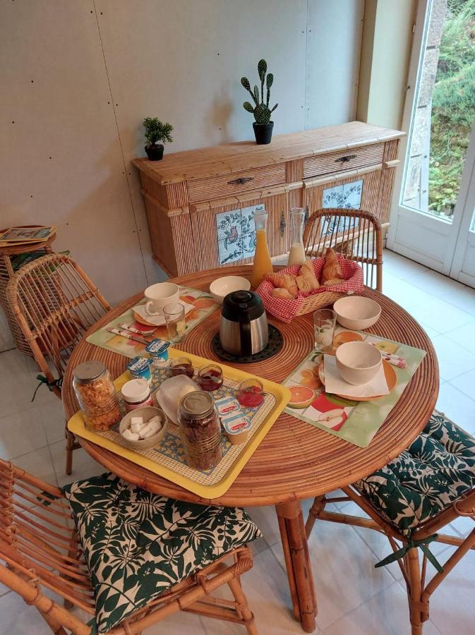 Le Petit Bois Normand - Chambre D'Hote Bed and Breakfast Champ-du-Boult Esterno foto